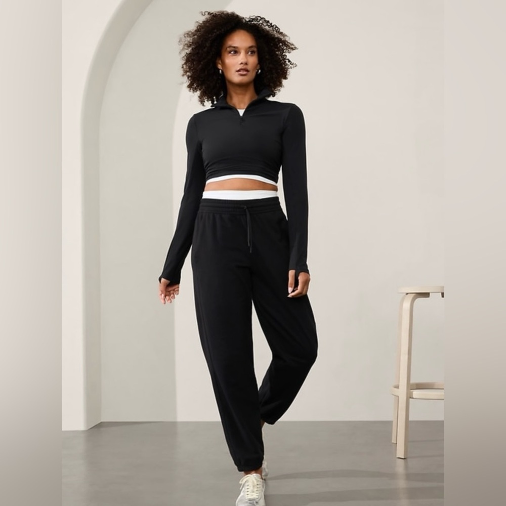 Athleta Retroterry Jogger Pant // Black #818486